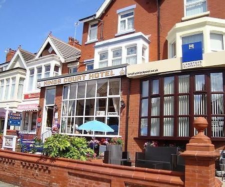 블랙풀 Kings Court Families & Couples B&B 외부 사진