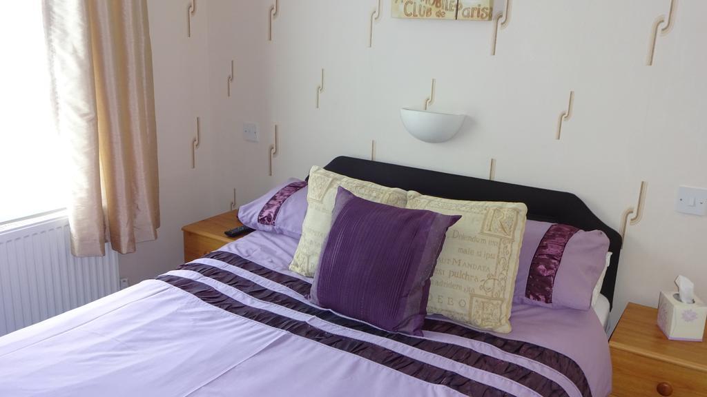 블랙풀 Kings Court Families & Couples B&B 외부 사진