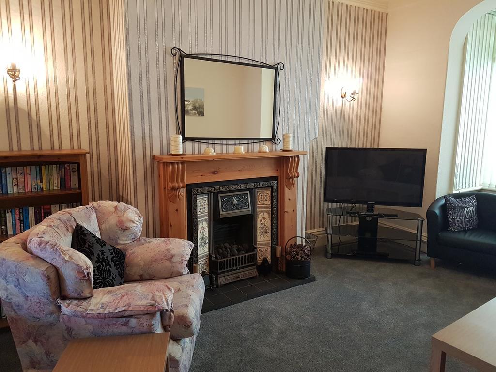 블랙풀 Kings Court Families & Couples B&B 외부 사진